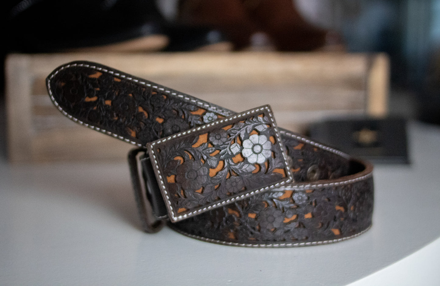 "Flor del Campo" Tooled Leather Belt