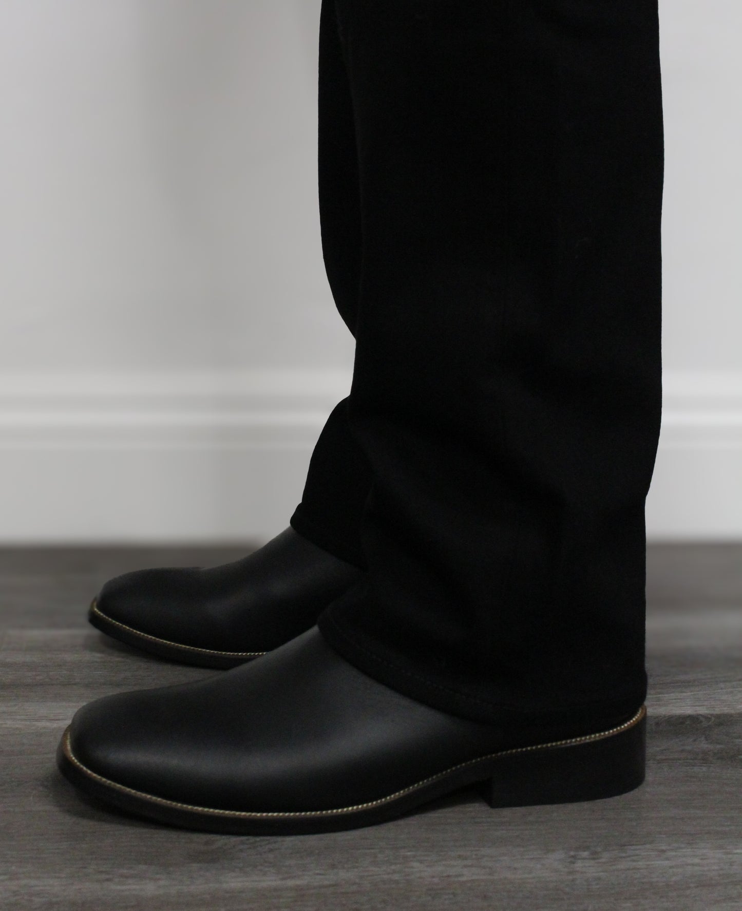 "El Campeon" High Top Black Boots