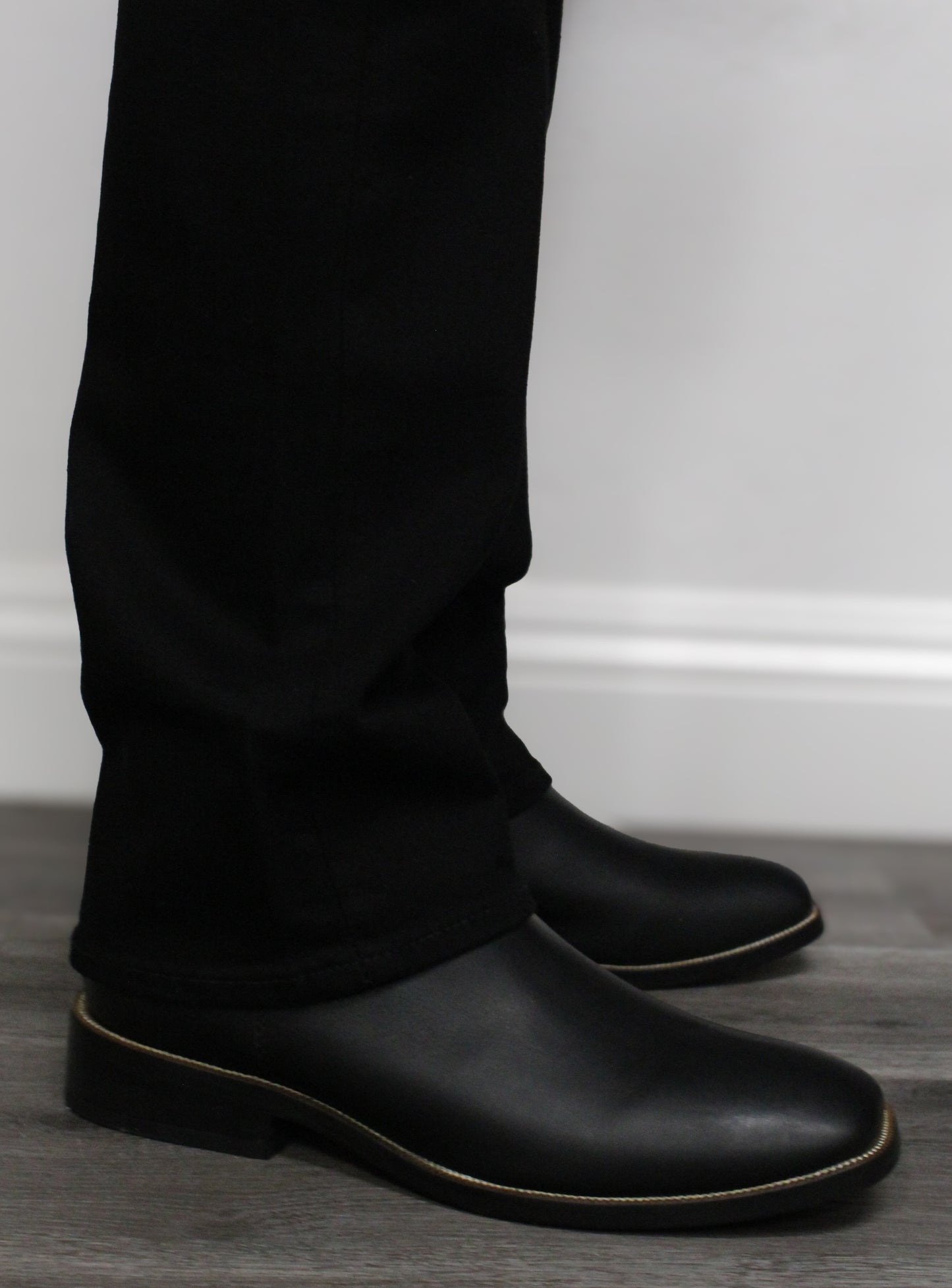 "El Campeon" High Top Black Boots