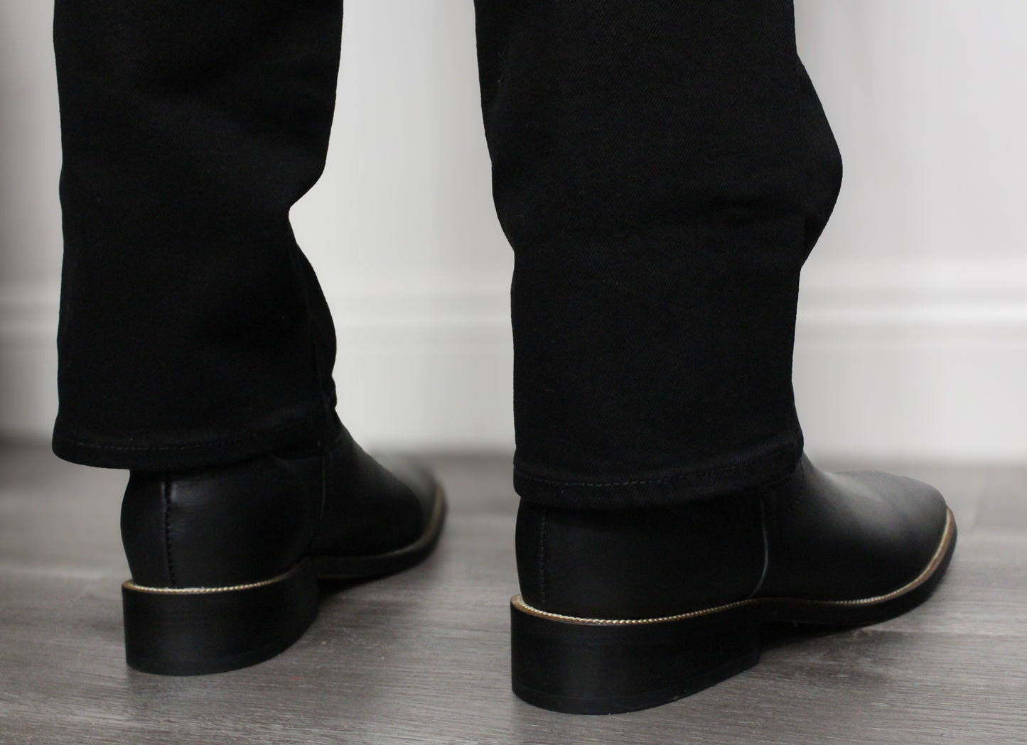 "El Campeon" High Top Black Boots